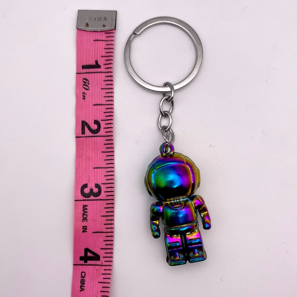 OIL SLICK ASTRONAUT | Bag Charm | Keychain (Brand New!) 💜✨ - Picture 8 of 8